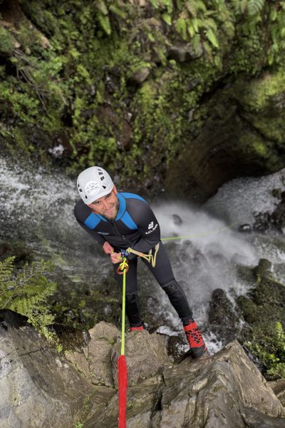 go-explore-madeira-canyoning-level-3-4